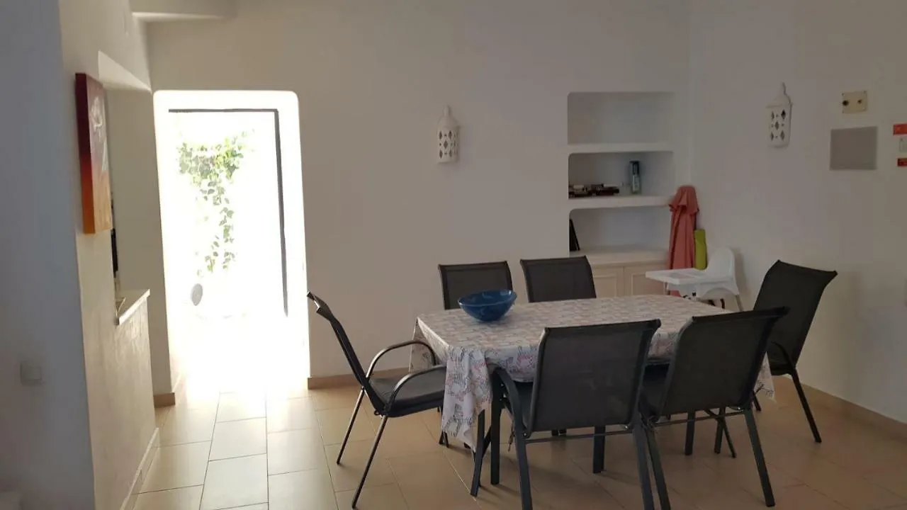 Сasa de vacaciones Moradia Muito Acolhedora Villa Albufeira